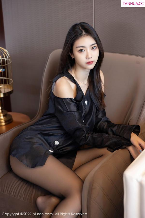 可乐Vicky  [XiuRen]高清写真图 2022.04.28 No.4940 可樂Vicky第32张图片